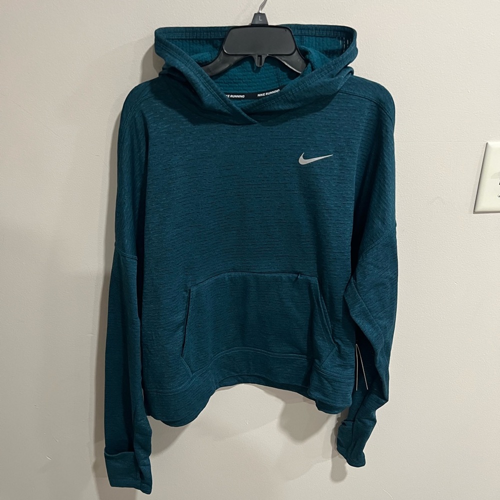 NWT Nike Dri-Fit Therma Pullover Hoodie